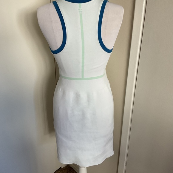 Sweaty Betty Interval Seamless Workout Minidress Sz M Navy Blue Sporty Tennis - Picture 5 of 6
